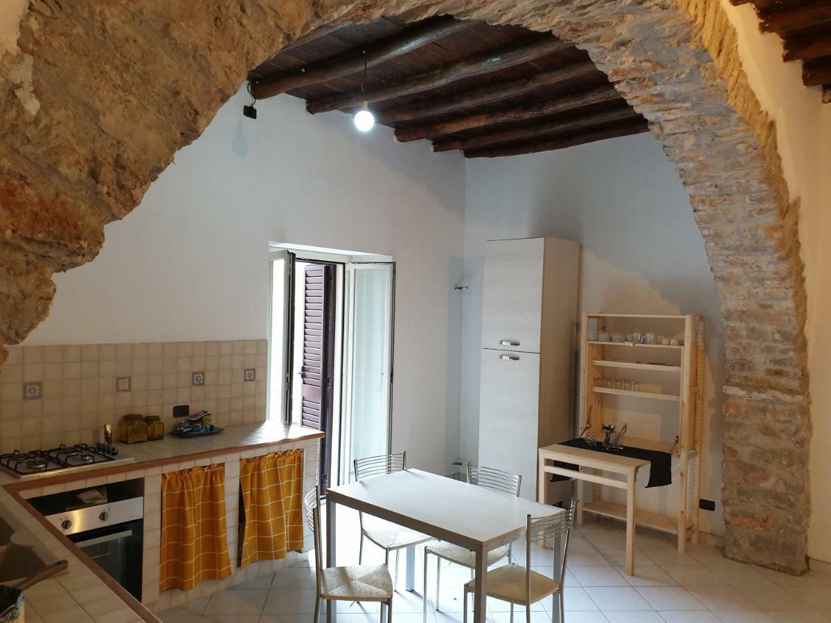 B&B "Il Vicoletto" Итри Экстерьер фото